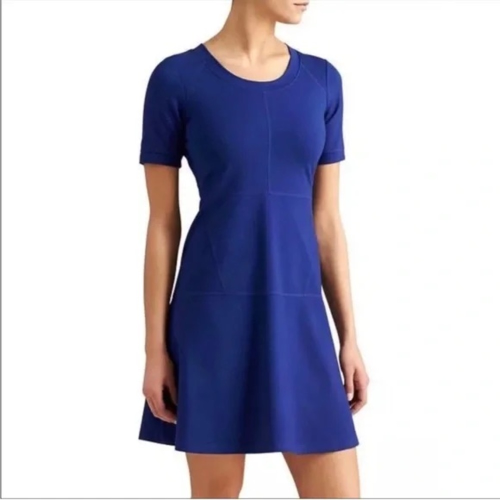 ATHLETA - Textured en Route Dress, Short Sleeve, Color Midnight Blue Heather.